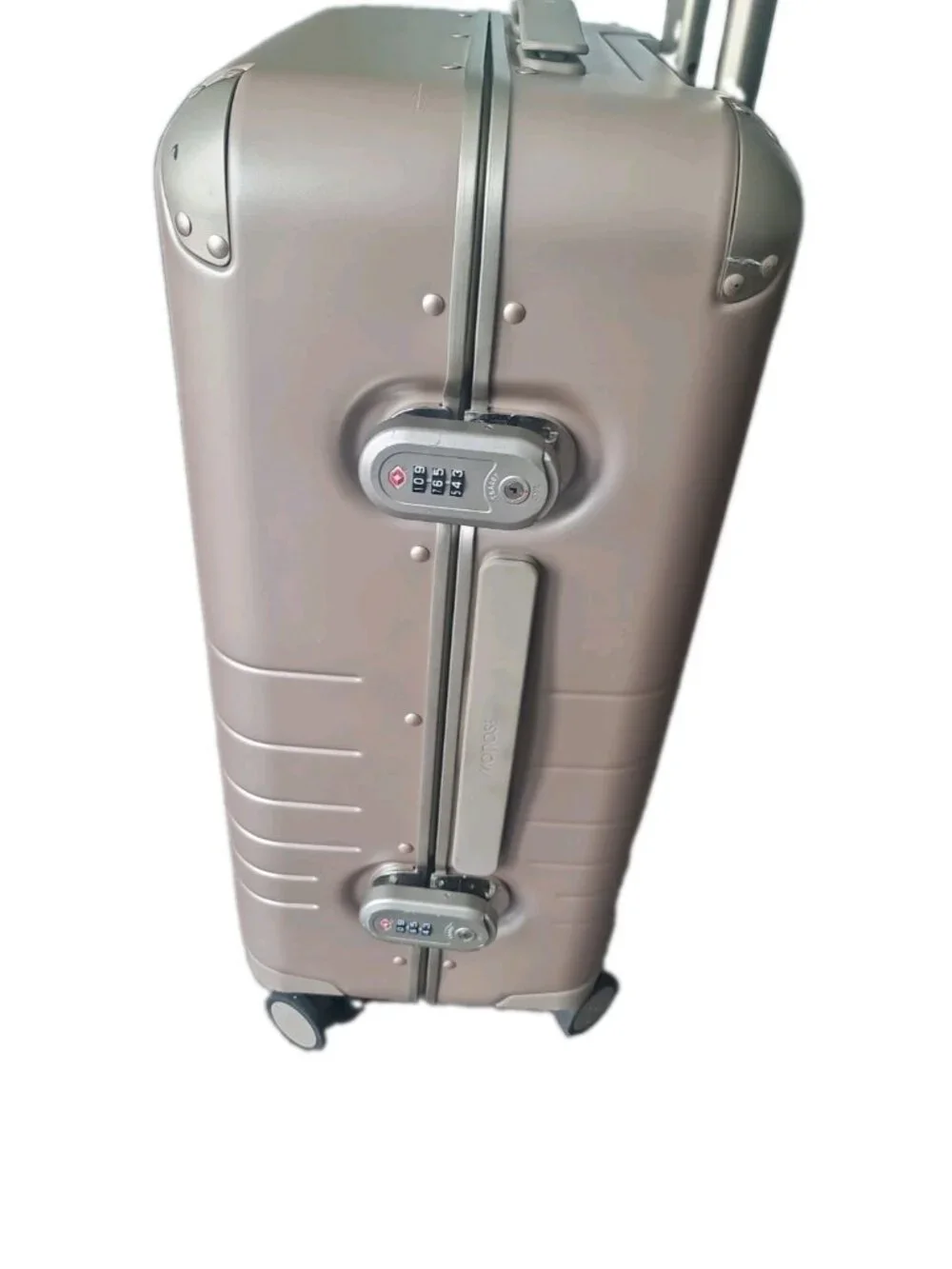 Monos durable light